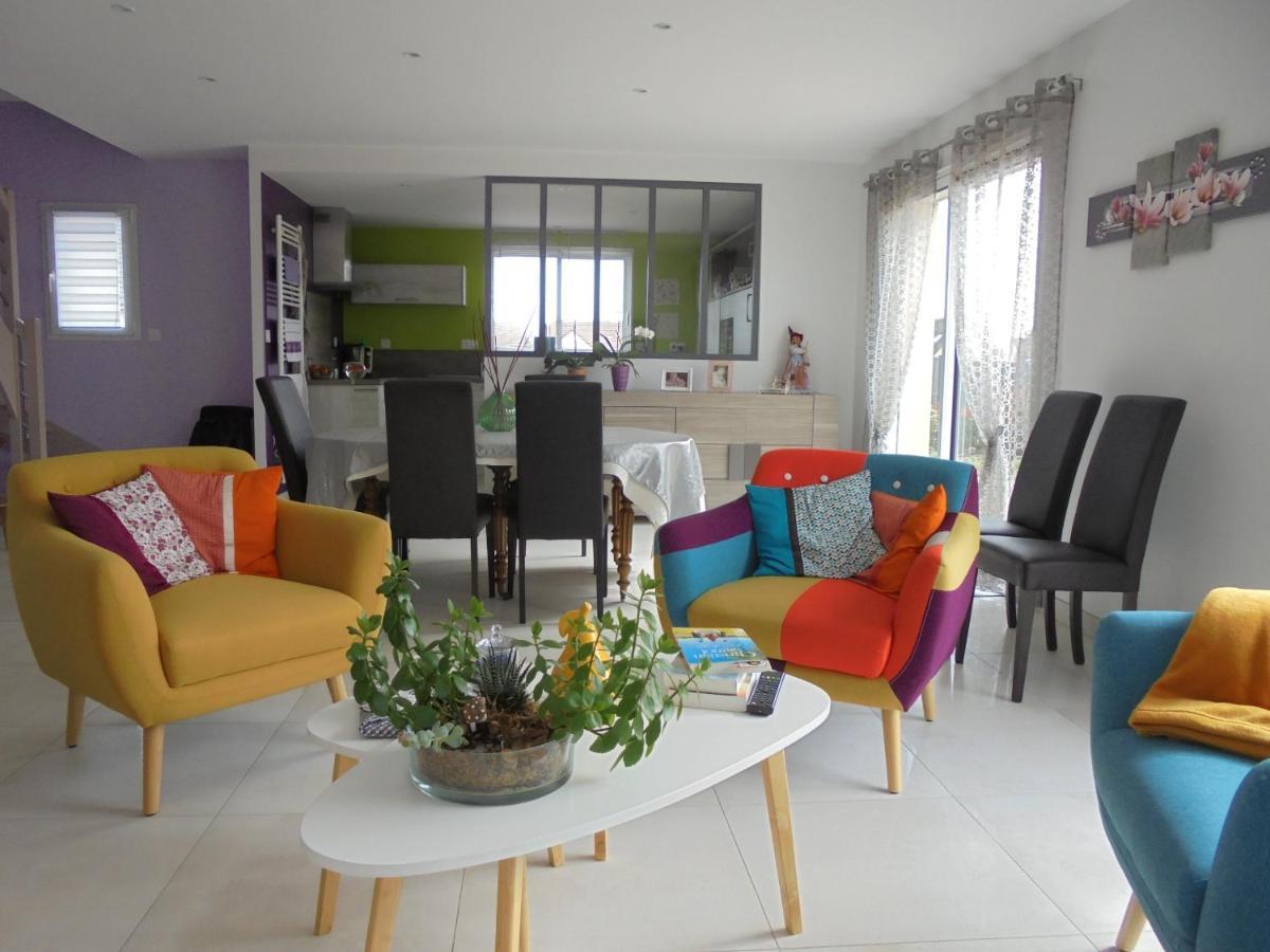Chez Nadine Bed & Breakfast Valframbert Bagian luar foto